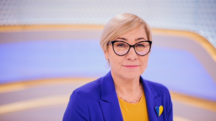 Dienos tema. Ministrė apie privalomą patikrinimą 10 klasėje: jei negaunu ketverto, turbūt būtų keista, jeigu žygiuočiau toliau į aukštesnę klasę