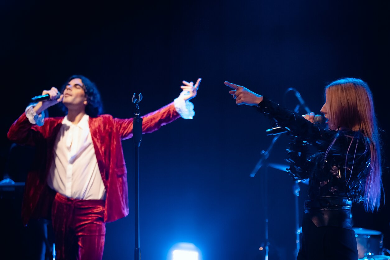 Rokas Yan ir Jessica Shy