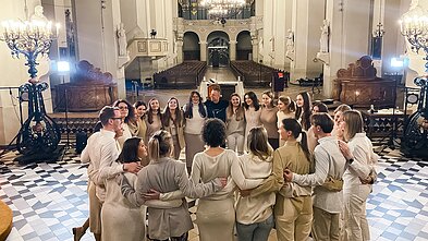 Linas Adomaitis su Vilniaus Šv. Jonų bažnyčios gospelų choru