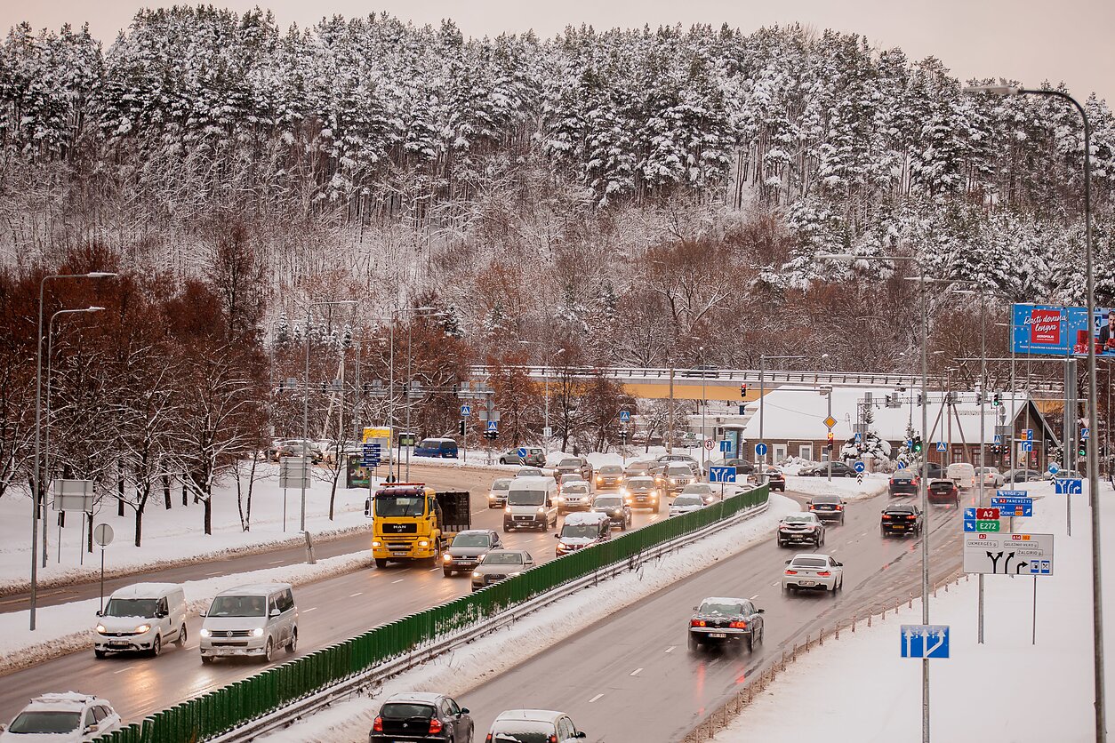 Eismas Vilniuje žiemos metu Eismas Vilniuje žiemos metu