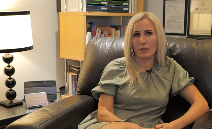 Hipnoterape emigracijoje tapusi Laura: pirmiausia pagalbos ieškojau sau