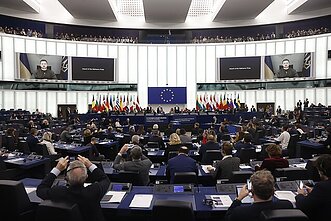 Владимир Зеленский произносит речь на вручении премии им. Сахарова