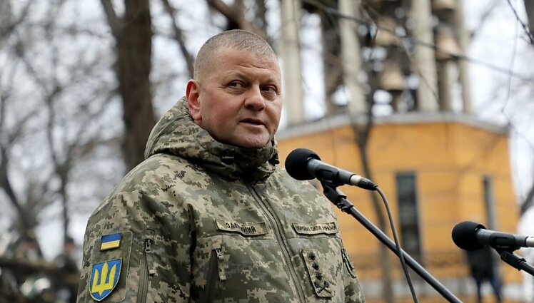 Panorama. Ukrainos kariuomenės vadas įspėja apie Kremliaus planuojamą didelį puolimą po Naujųjų