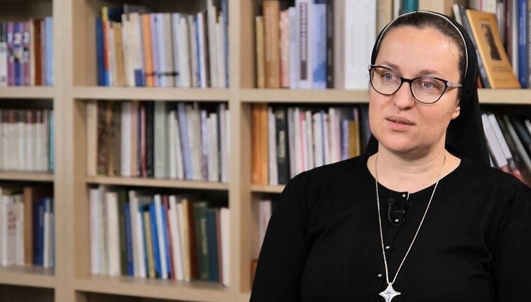 Sesuo Viktorija Voidogaitė: šventiniai ritualai – svarbu, bet didžiausius darbus reikia nudirbti savo viduje