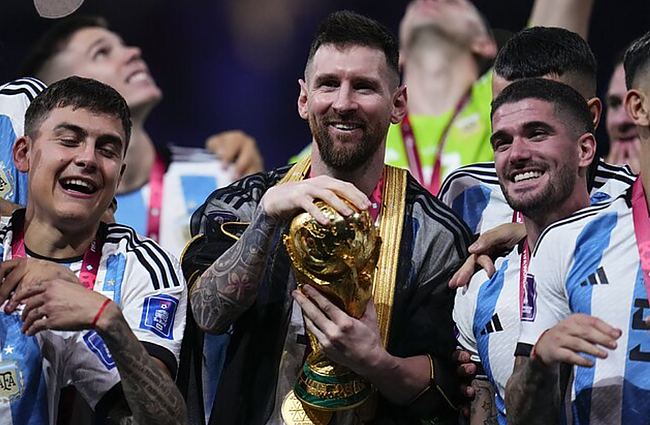 Neįtikėtina drama ir Argentinos triumfas: ar dar išvysime Messi žaidžiantį rinktinėje?