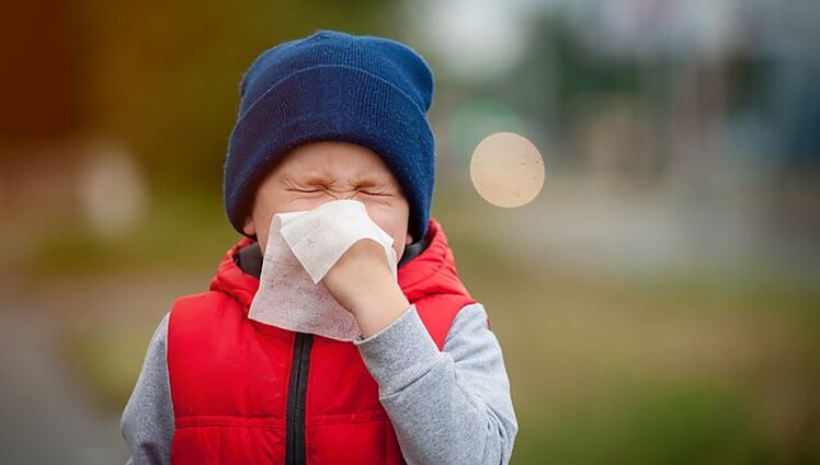 Sparčiai daugėjant sergančiųjų gripu, epidemijos skelbti neplanuojama: padėtis ligoninėse nėra grėsminga
