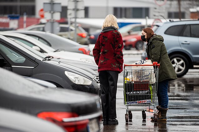 Parking RIMI. Zdjęcie ilustracyjne Parking RIMI. Zdjęcie ilustracyjne