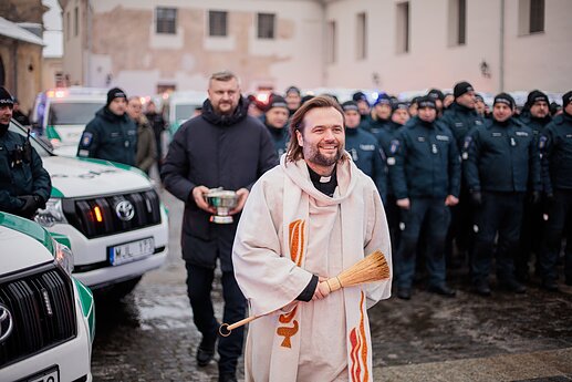 Nauji policijos tarnybiniai automobiliai