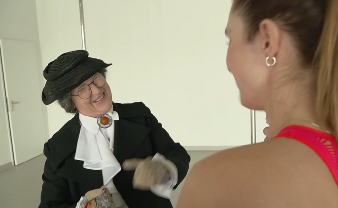 Dviračio žinios. Senjorė Apolionija: kas galėjo pagalvoti, kad besikarstanti moteris yra toks dailus vaizdas?