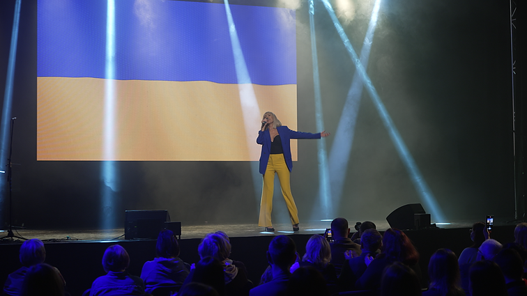 Jak się masz, sąsiedzie? Wojna w Ukrainie, oryginalna pisownia nazwisk, egzamin państwowy z języka polskiego. Podsumowujemy rok 2022