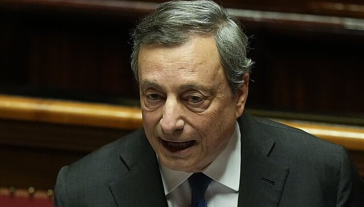 Netikėtai griuvusi vyriausybė ir atgijusios karo traumos: permainingi 2022-ieji Italijoje ir Sakartvele