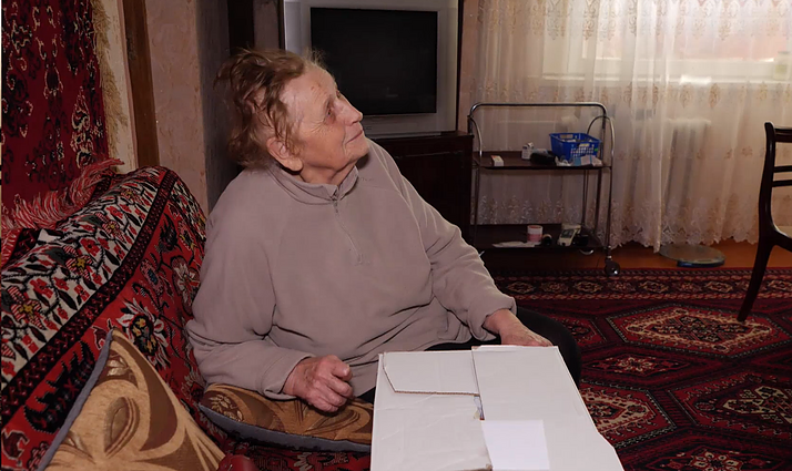 Trečius metus Jungtinės Karalystės lietuviai visą rudenį įvairiausiais būdais rinktus pinigus skyrė vienišiems seneliams Lietuvoje