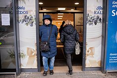 Po švenčių neatsidarė daugiau nei 100 „Maximos“ parduotuvių Po švenčių neatsidarė daugiau nei 100 „Maximos“ parduotuvių