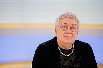 Irena Vaišvilaitė laidoje „Dienos tema“ Irena Vaišvilaitė laidoje „Dienos tema“
