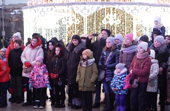 Tarpušvenčiu – šventė, skirta ukrainiečių vaikams: be dovanų neišėjo nė vienas