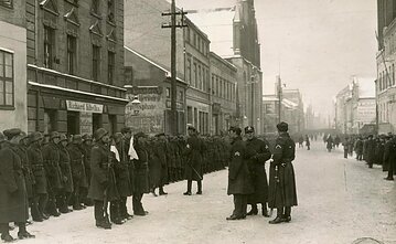 Savanorių armijos paradas Klaipėdoje 1923 m. vasario 16 d. Savanorių armijos paradas Klaipėdoje 1923 m. vasario 16 d.