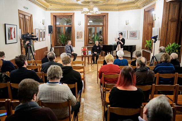 Gintarui Grajauskui įteikta Rašytojų sąjungos premija Gintarui Grajauskui įteikta Rašytojų sąjungos premija
