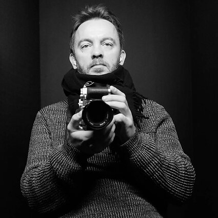 Tarp gatvių. Kokį pažadą Lietuvai skiria buvęs kultūros atašė Kinijoje Tomas Ivanauskas?