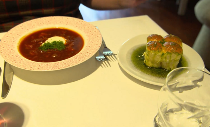 Euromaxx. Londone nuo karo pabege ukrainieciai renkasi restorane „Mriya“: užuoveja suteikia ukrainietis virtuves šefas