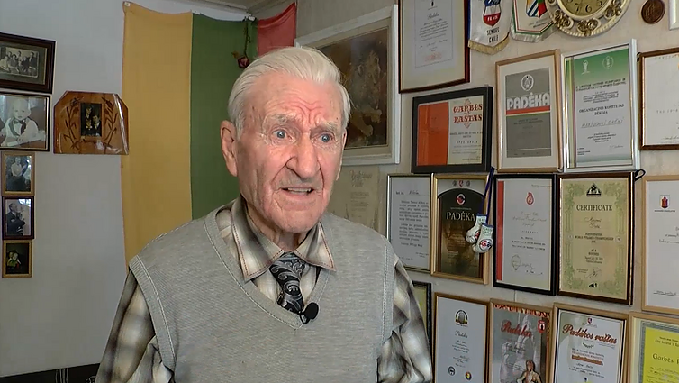 Po žmonos mirties Marijonas į namus neįsileidžia nė vienos moters: pagundų būta, bet bijau apkalbų