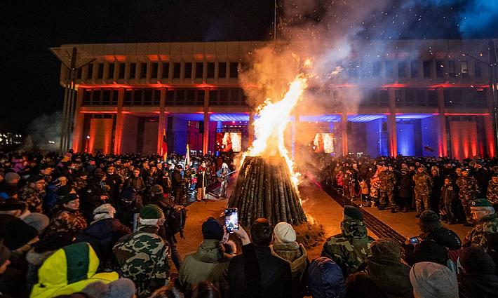 Žinios. Pasitinkant Laisvės gynėjų dieną, lankytojams atveriamas Seimo Sausio 13-osios memorialas