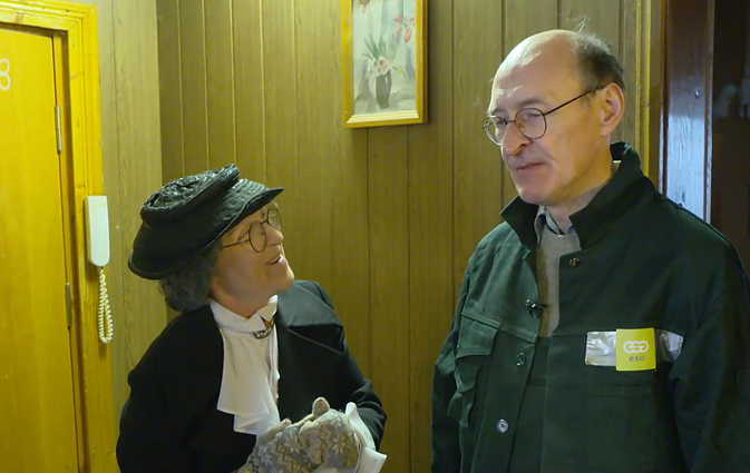 Dviračio žinios. Senjorė Apolionija ESO inžinieriui: ar garantuojate, kad naujas skaitliukas nesukels man niežų, nemigos ir migrenos?