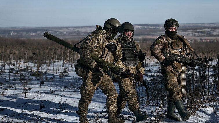 Žinios. Zelenskis tvirtina, kad Ukraina išlaiko pozicijas Soledare: pagrindinis klausimas – kova Donecko kryptimi