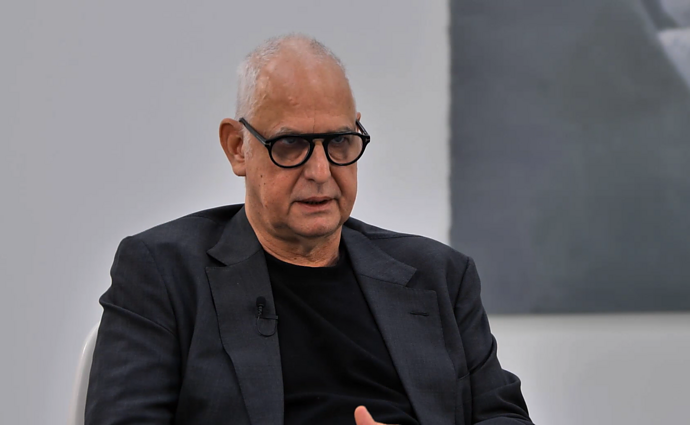 Karo tematika kuriantis belgų tapytojas Tuymansas: menas negali maloninti