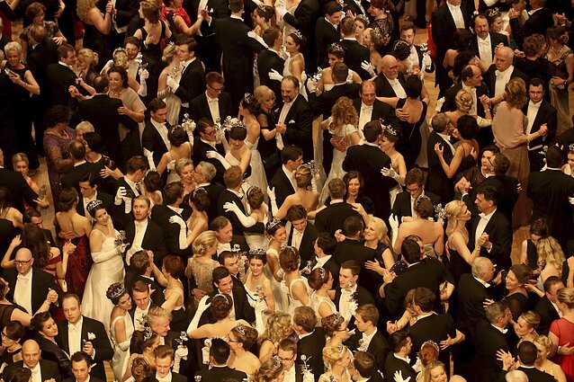 Prasideda Vienos pokylių sezonas: bilietas kainuoja maždaug 320 eurų