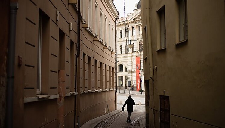 Psichologė: žmonės, pasirinkę nekurti artimų ryšių, neretai atveria psichoterapeutų kabineto duris