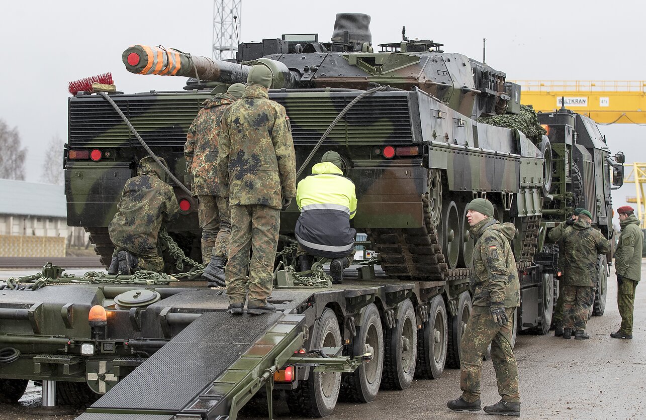 Vokiški „Leopard-2“ tankai