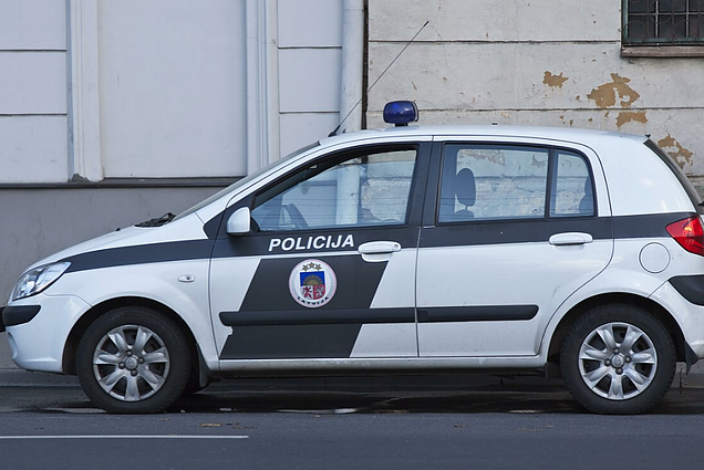Žinios. Latvijoje patvinus Dauguvos upei, auga nerimas Jekabpilio mieste, kur vandens lygis pasiekė kritinę ribą