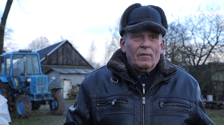 Nepaprasti žmonės. Avižas kūrenantis ir taip pigiau namus šildantis pensininkas iš Kėdainių: ir gaila, ir gėda, kad turiu deginti duoną