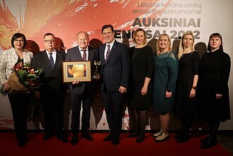 Išdalyti „Auksinių feniksų“ apdovanojimai