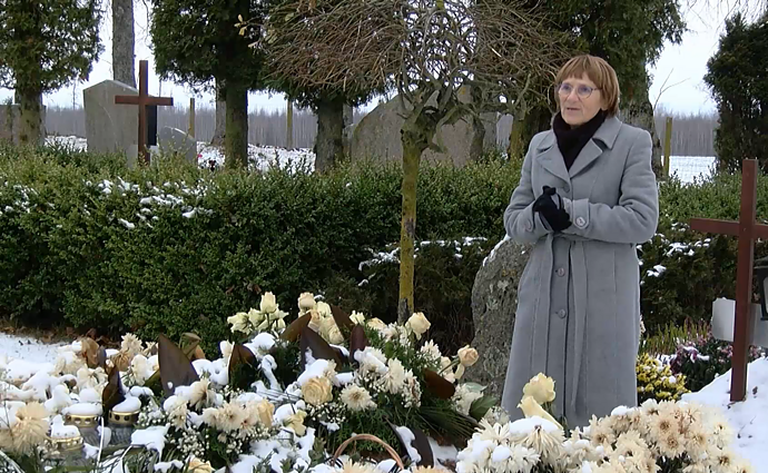 Kalbas per laidotuves sakanti 74-erių Aldona: kaip gali imt pinigus už tai, čia juk ne verslas