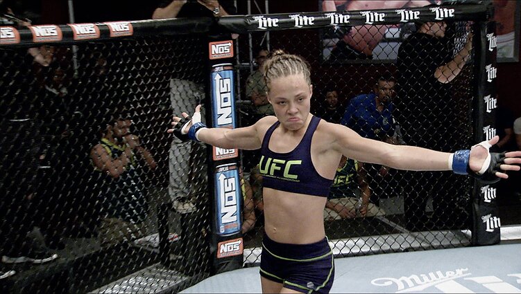 Kadras iš Mariaus A. Markevičiaus dokumentinio filmo „Rose Namajunas: aš esu čempionė“.