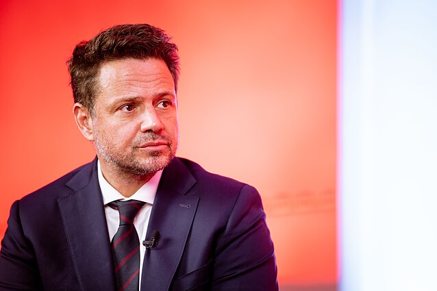 Varšuvos meras Trzaskowskis: tam tikra prasme mes taip pat esame karo fronte