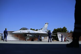 F-16 naikintuvai (asociatyvi nuotr.)