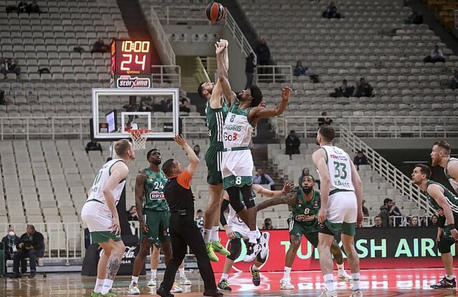 Eurolyga per LRT. Kovingumą demonstruojantys žalgiriečiai ilgąją pertrauką pasitiko turėdami 15 taškų pranašumą