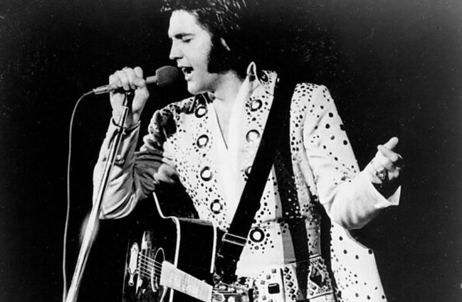 Ryto klausimas. Kokiu titulu galėjo didžiuotis Elvis Preslis?