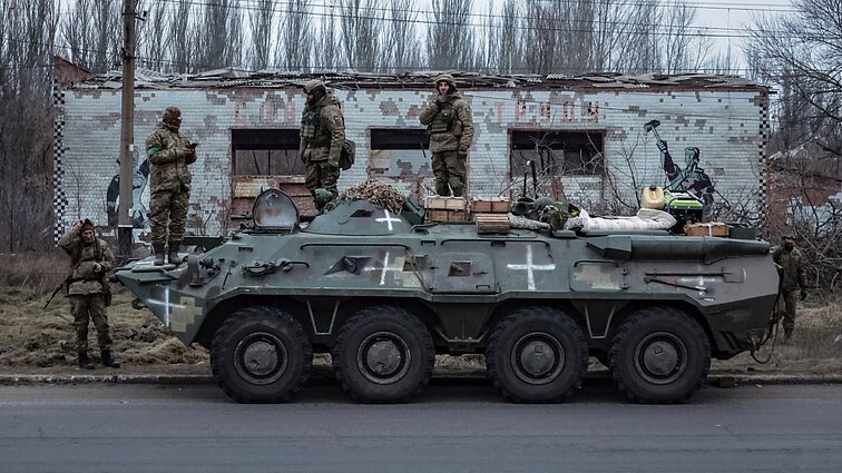 Ukrainos politologas: Putinas specialiai siekia karą užtęsti, todėl reikia siekti lūžio kariniuose veiksmuose