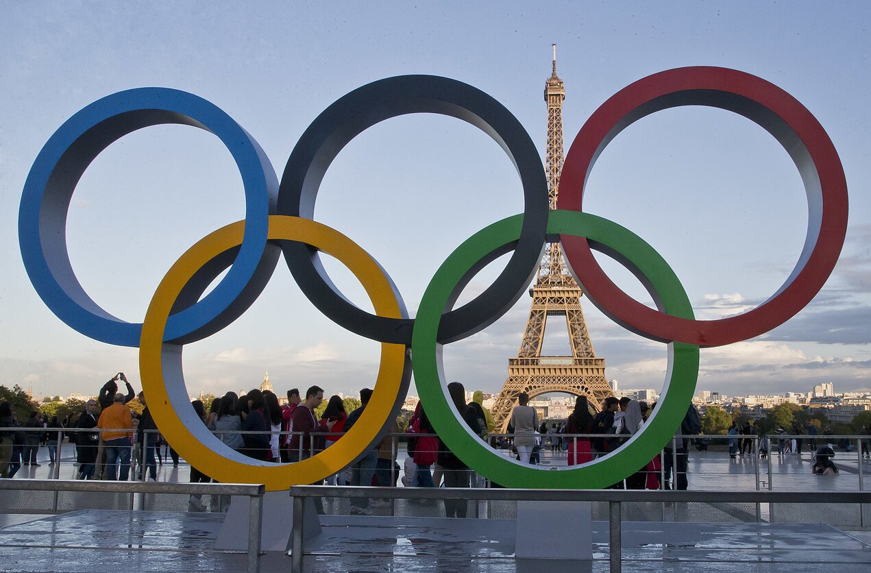 Olympic rings in Paris