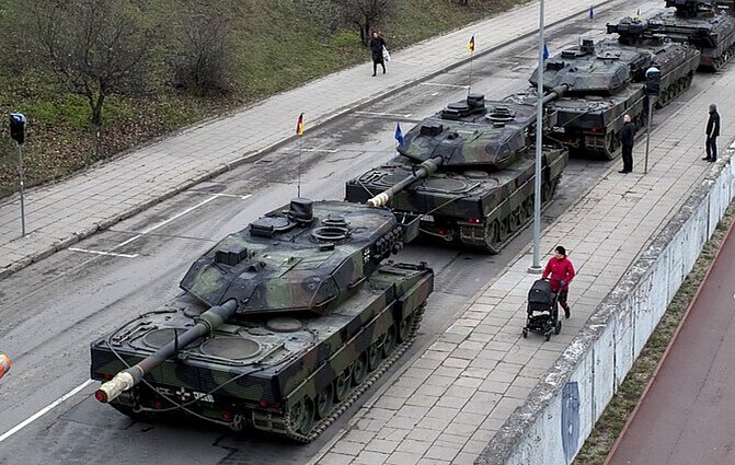 Žinios. Norvegija žada kaip įmanoma skubiau Ukrainai perduoti dalį turimų tankų „Leopard 2“