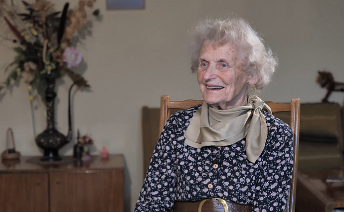 Du kartus tremtyje buvusi, bet optimizmu trykštanti Emilija Osteikienė: kerštas yra nuodai