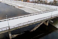 Įgriuvęs tiltas Kėdainiuose kelia rūpesčių miesto gyventojams