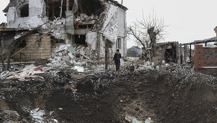 Panorama. JAV pirmą kartą Ukrainos atstatymo darbams perduos konfiskuotus Rusijos oligarcho pinigus