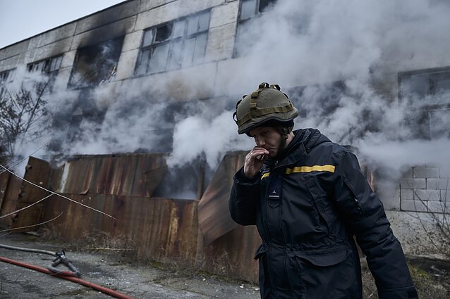 Žinios. Zelenskis teigia, kad artėjant Ukrainos užpuolimo metinėms jaučiamas didesnis Rusijos spaudimas