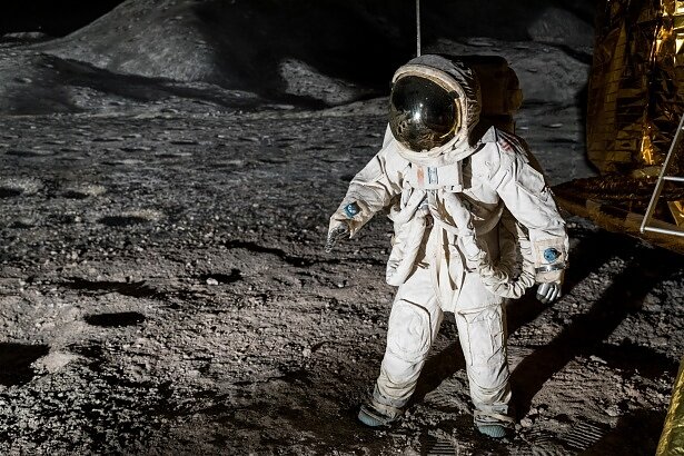 Ryto klausimas. Kurios misijos astronautas buvo Alanas Šepardas?