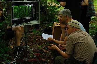 Akimirka iš „Poeto“ filmavimo aikštelės. Giedrius Tamoševičius, Vytautas V. Landsbergis