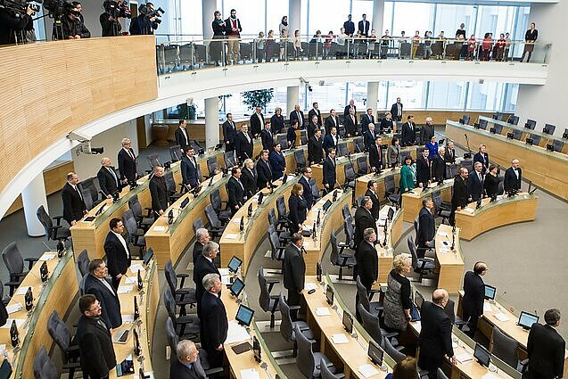 Panorama. Opozicija surinko reikiamus parašus sušaukti neeilinę Seimo sesiją (su vertimu į gestų k.)